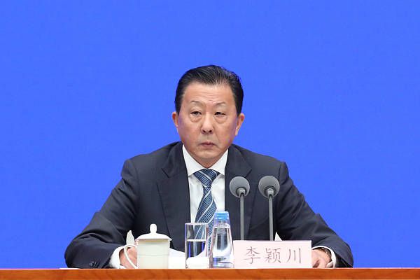 av电影免费看
