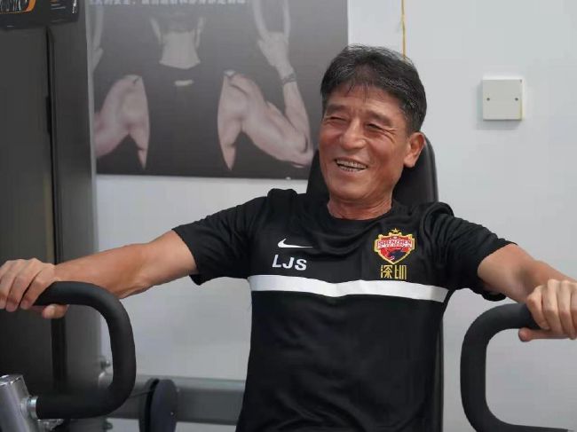 大乳娇妻高辣h文
